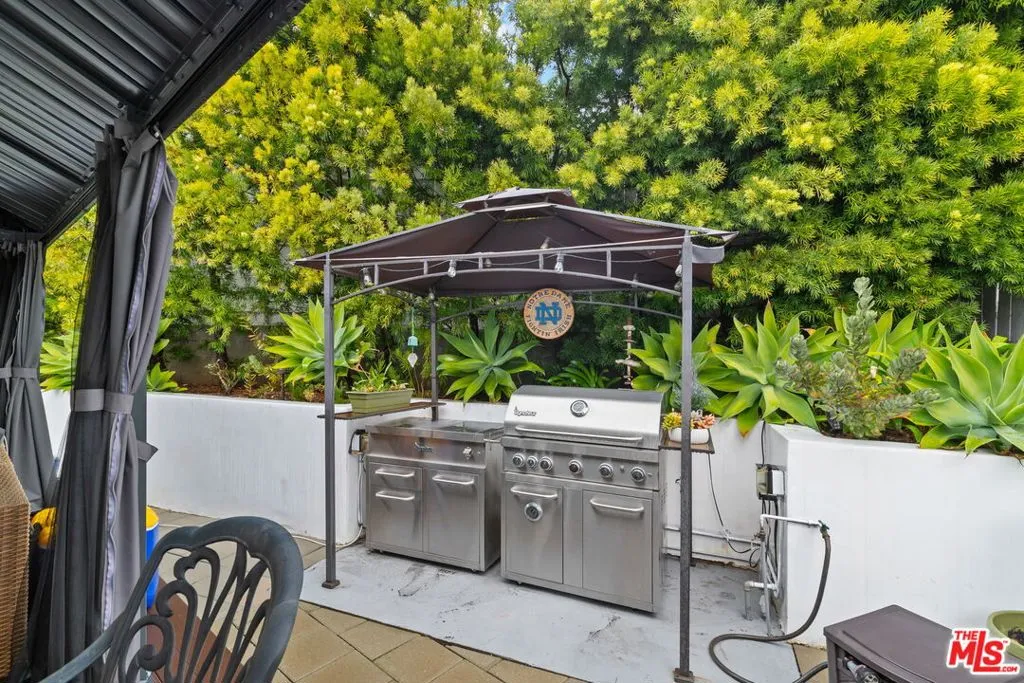 436 Levering Avenue, Los Angeles, California 90024 home-pic-63