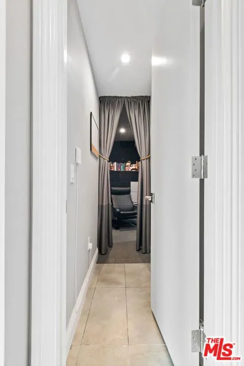 436 Levering Avenue, Los Angeles, California 90024 home-pic-59