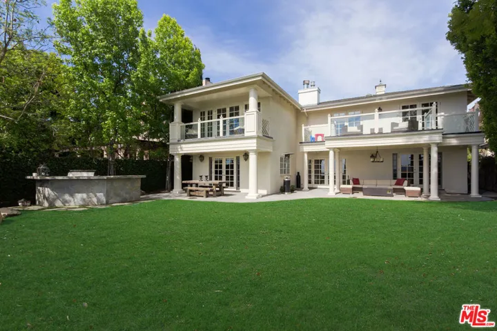 2370 Roscomare Road, Los Angeles, California 90077
