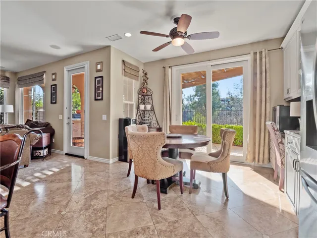 26913 Pinehurst Drive 18, Valencia, California 91355