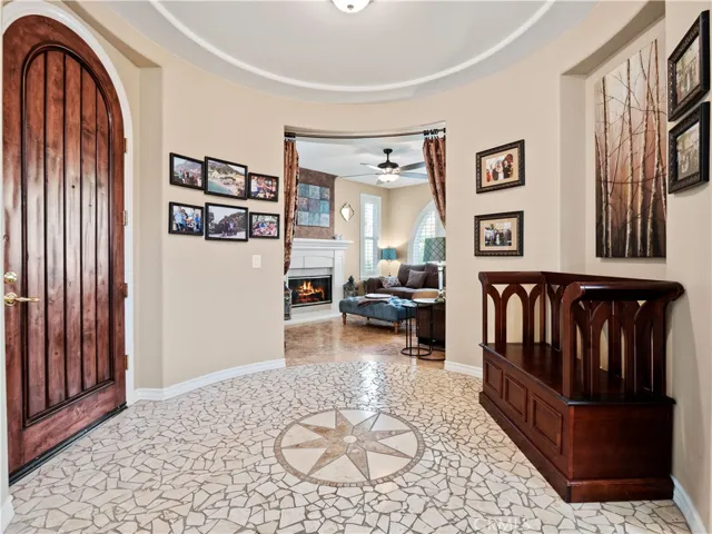 26913 Pinehurst Drive 18, Valencia, California 91355
