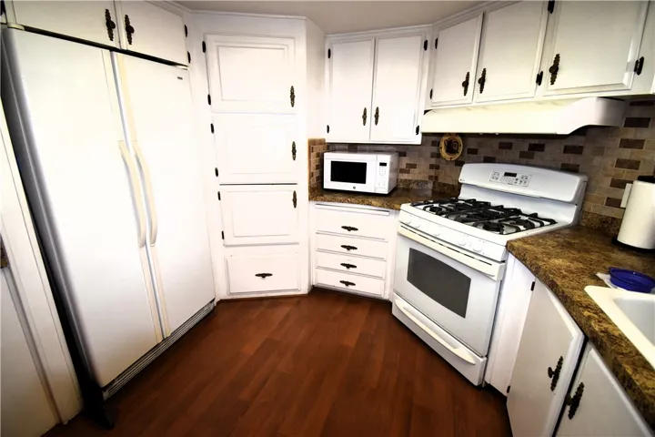 6741 Lincoln Avenue 28, Buena Park, California 90620