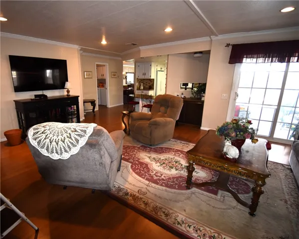 6741 Lincoln Avenue 28, Buena Park, California 90620