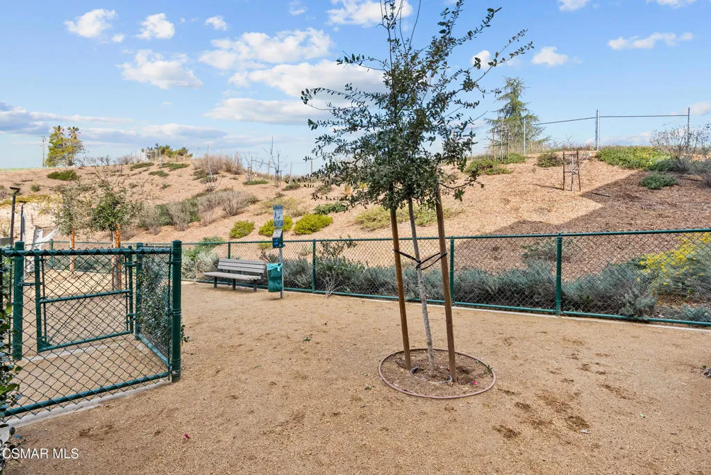 12745 Watt Lane A, Sylmar, California 91342 home-pic-29