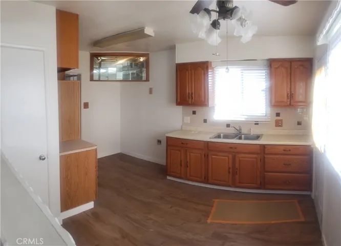 7815 Mango Avenue, Fontana, California 92336