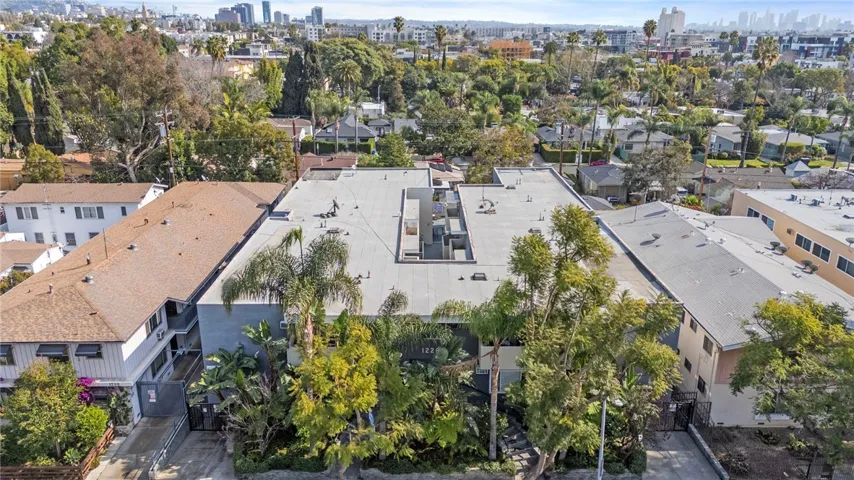 1226 N Fuller Avenue, West Hollywood, California 90046