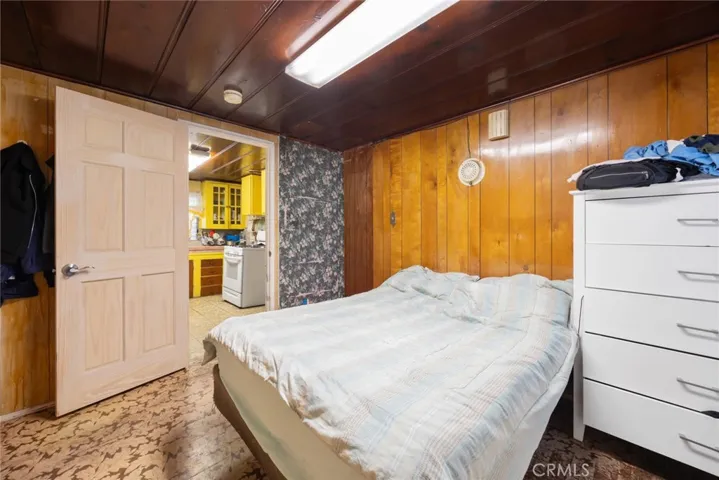 1606 E 52nd Street, Los Angeles, California 90011