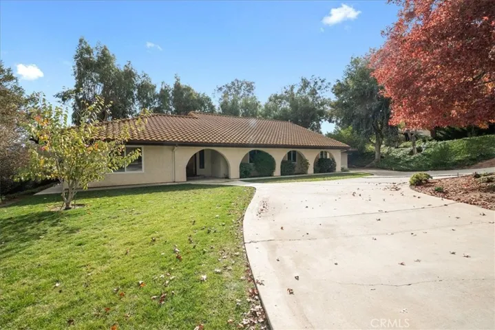 2245 Via Rancheros, Fallbrook, California 92028