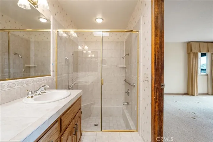 Primary bath