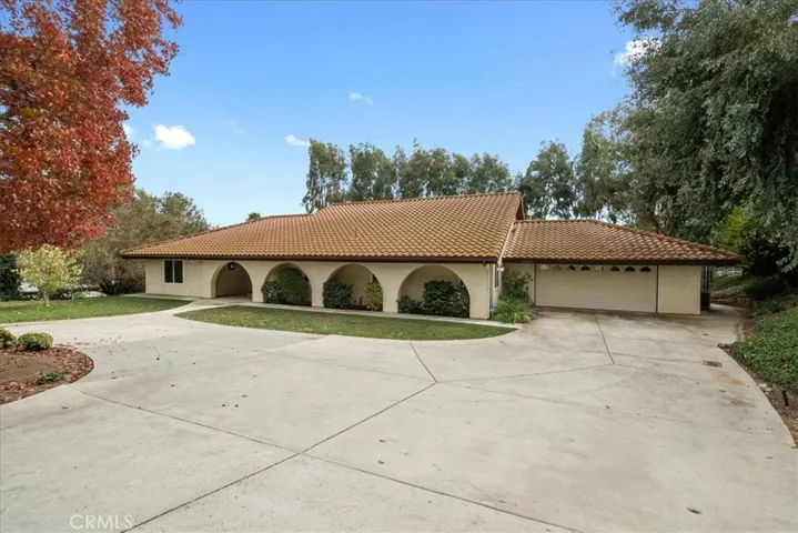 2245 Via Rancheros, Fallbrook, California 92028