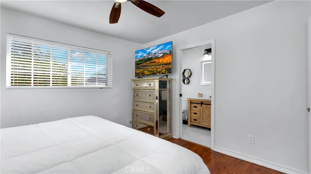 121 W Greenway Avenue, Orange, California 92865 home-pic-10