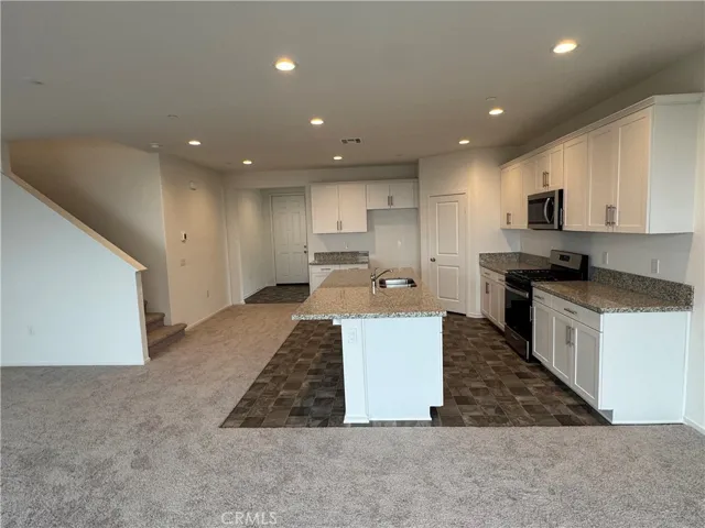 4184 Myrtle Street, Lake Elsinore, California 92530