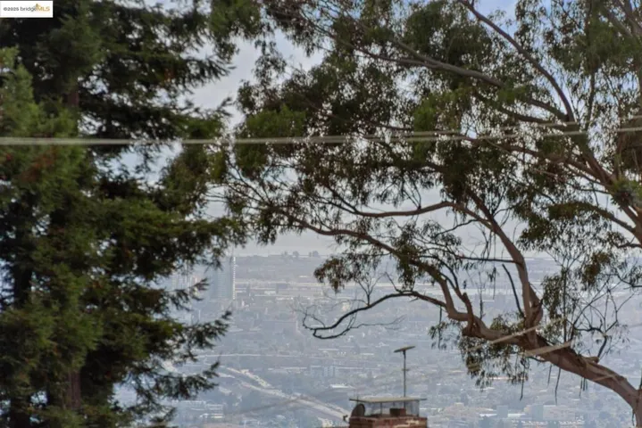 1516 Grizzly Peak Blvd, Berkeley, California 94708