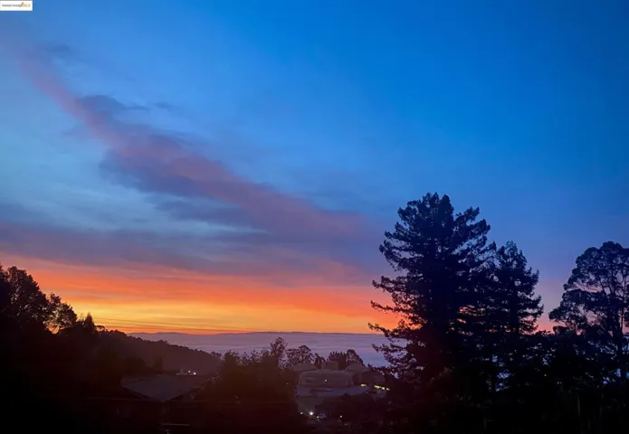 1516 Grizzly Peak Blvd, Berkeley, California 94708