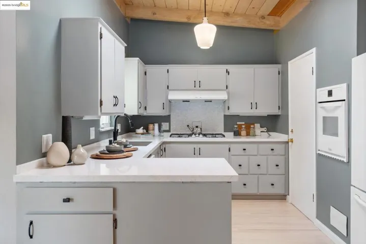 1516 Grizzly Peak Blvd, Berkeley, California 94708