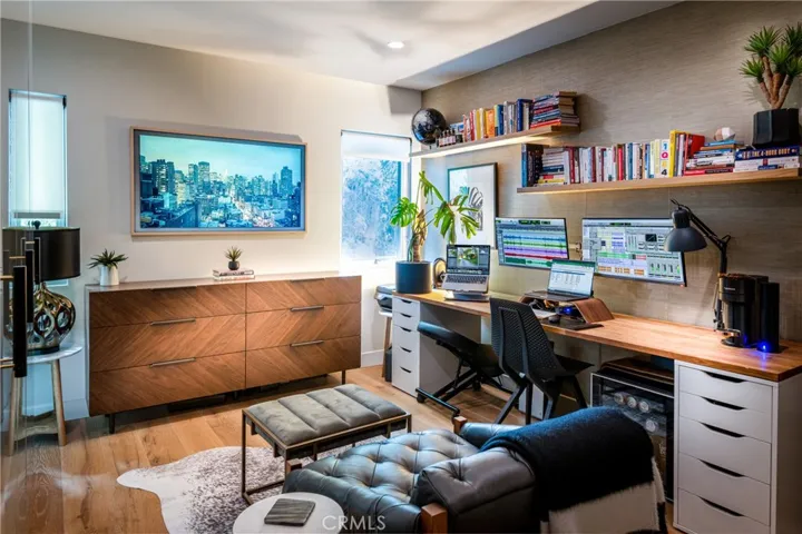 15025 Del Gado Drive, Sherman Oaks, California 91403