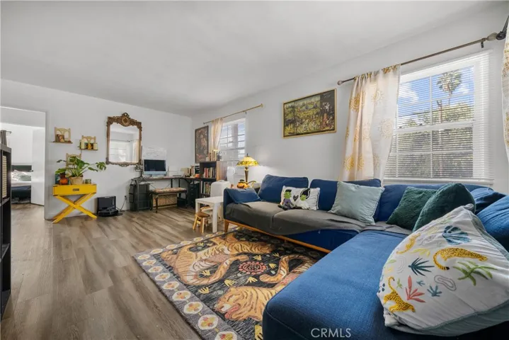 TOP UNIT FAMILY ROOM