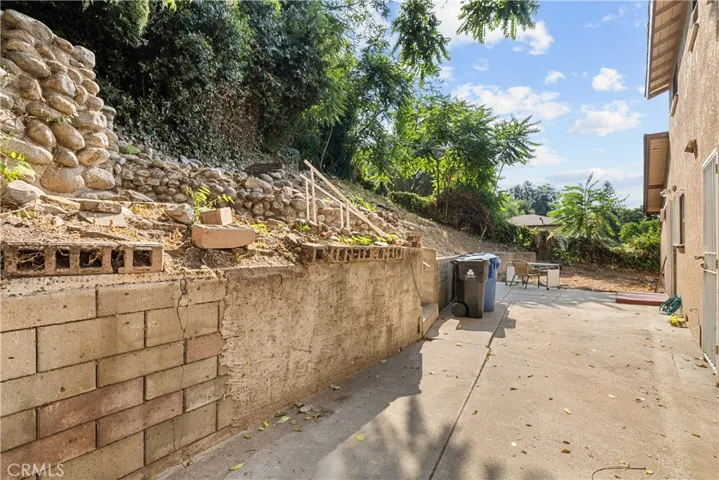 1874 Chickasaw Avenue, Los Angeles, California 90041