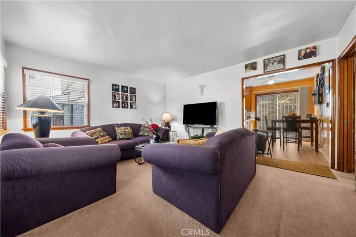 BOTTOM UNIT FAMILY ROOM