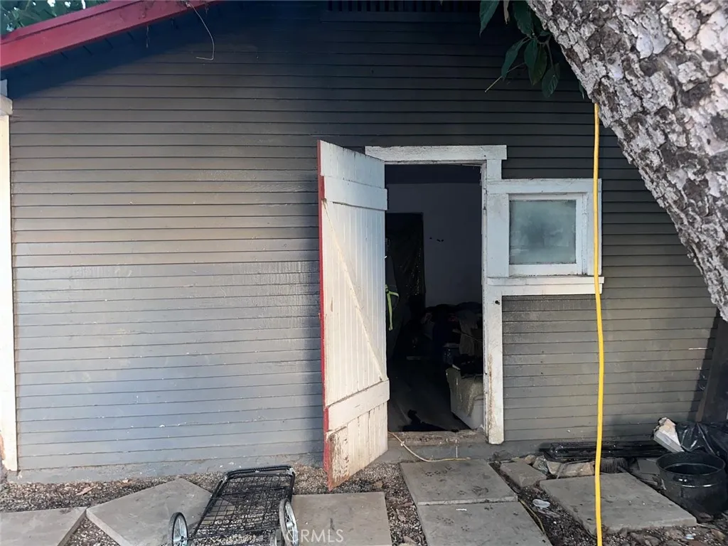 7052 Bright Avenue, Whittier, California 90602 home-pic-12