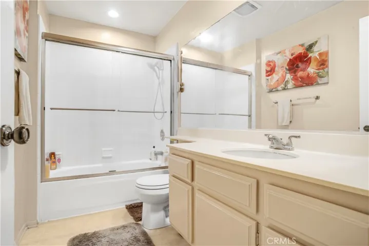 Second Full Bathroom