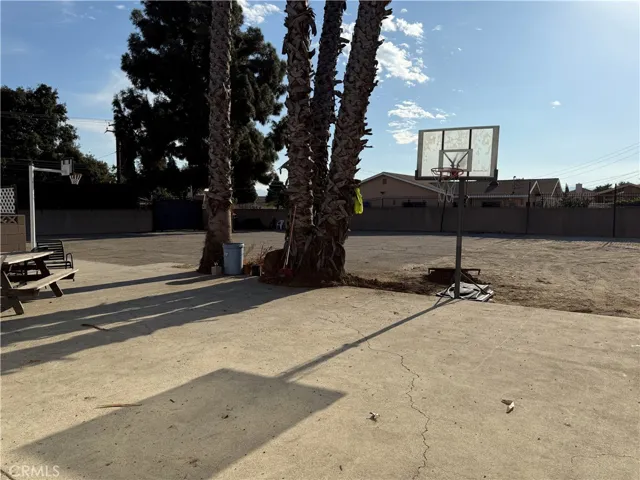 1006 W Bainbridge Avenue, West Covina, California 91790