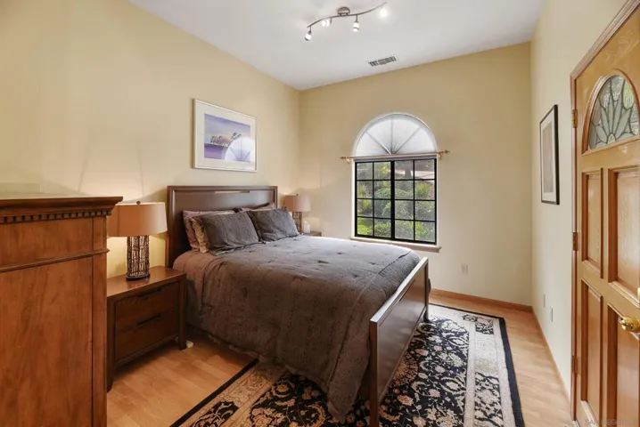 12963 Glen Circle Rd, Poway, California 92064