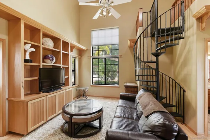 12963 Glen Circle Rd, Poway, California 92064