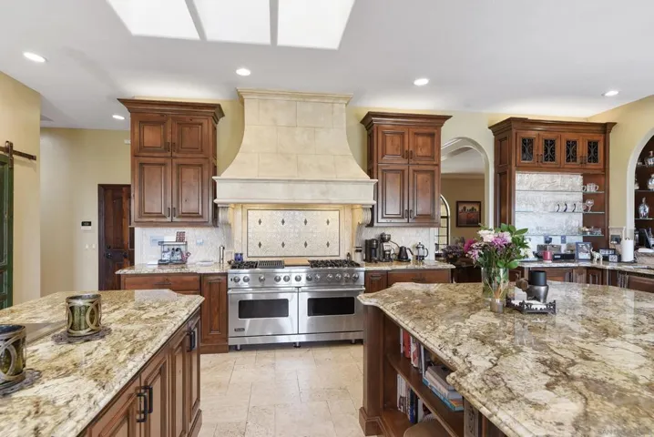 12963 Glen Circle Rd, Poway, California 92064