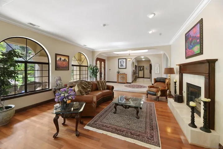 12963 Glen Circle Rd, Poway, California 92064