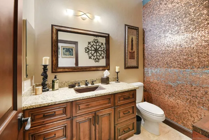 12963 Glen Circle Rd, Poway, California 92064