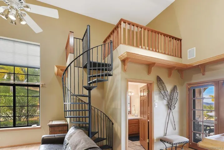 12963 Glen Circle Rd, Poway, California 92064