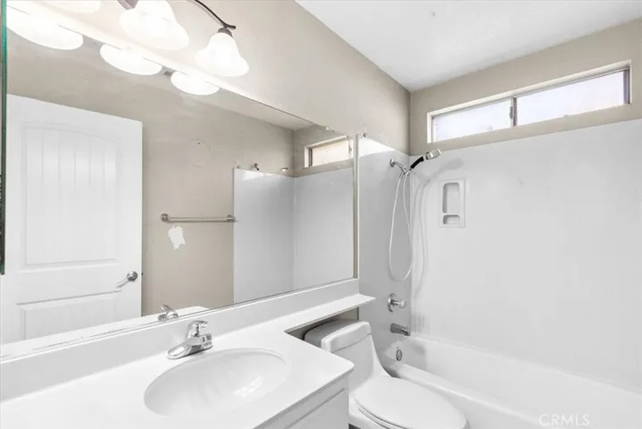 Upstairs bathroom #2
