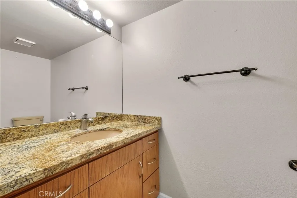 28 Jefferson, Irvine, California 92620 home-pic-12