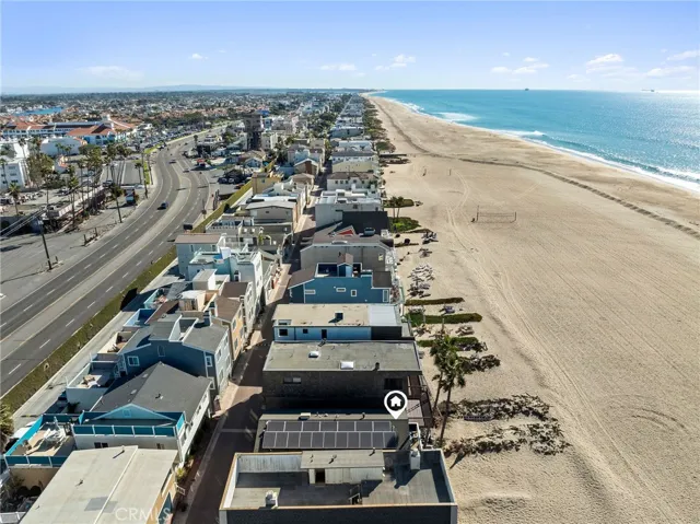 30 A Surfside Avenue, Surfside, California 90743