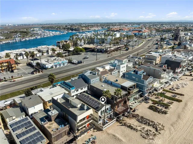 30 A Surfside Avenue, Surfside, California 90743