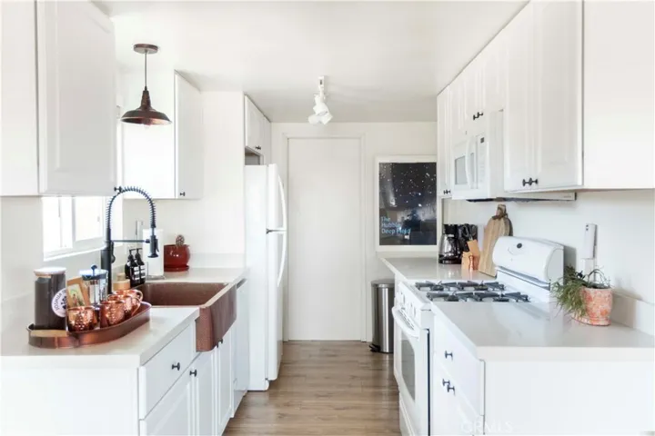 61966 Plaza Road, Joshua Tree, California 92252