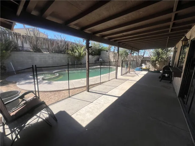 940 Cactus Court, Barstow, California 92311