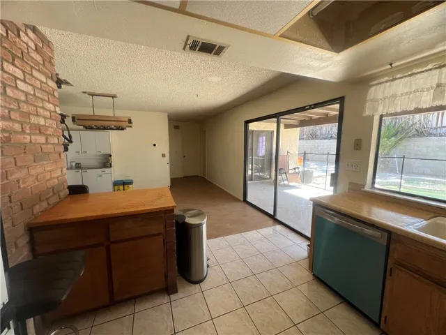 940 Cactus Court, Barstow, California 92311