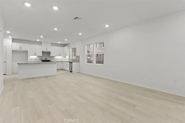 16077 Alamo Court, Chino, California 91708