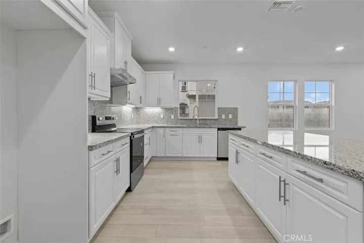 16077 Alamo Court, Chino, California 91708