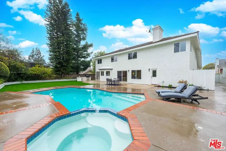 5718 Stonecrest Drive, Agoura Hills, California 91301