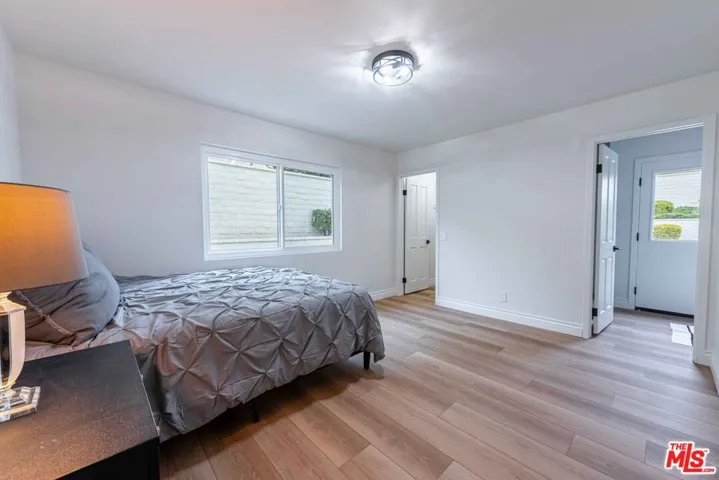 5718 Stonecrest Drive, Agoura Hills, California 91301