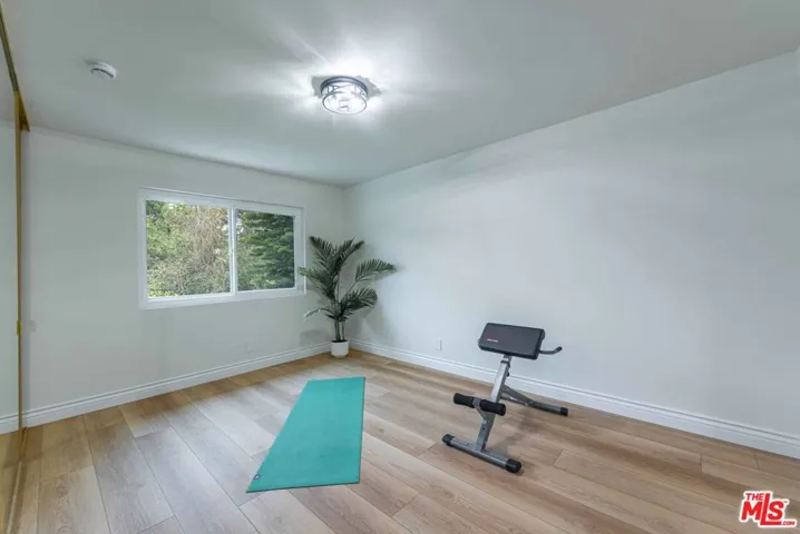 5718 Stonecrest Drive, Agoura Hills, California 91301