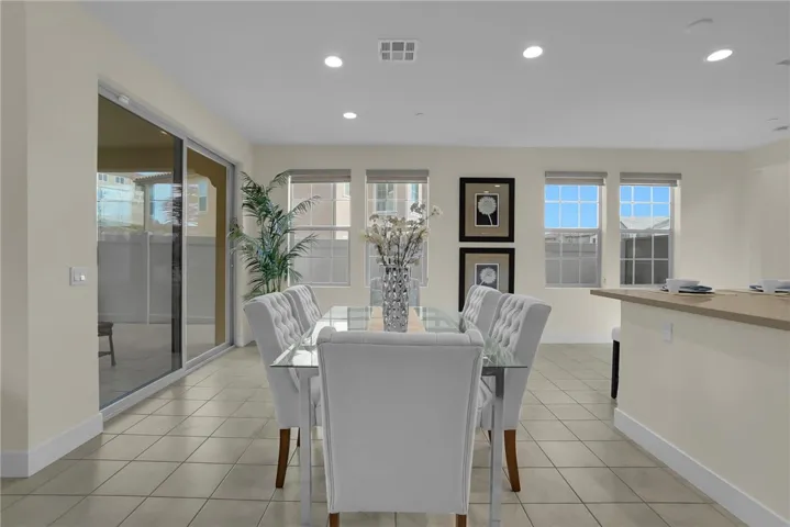 2257 Arroyo Trabuco Way, Lake Forest, California 92610