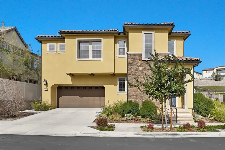 2257 Arroyo Trabuco Way, Lake Forest, California 92610