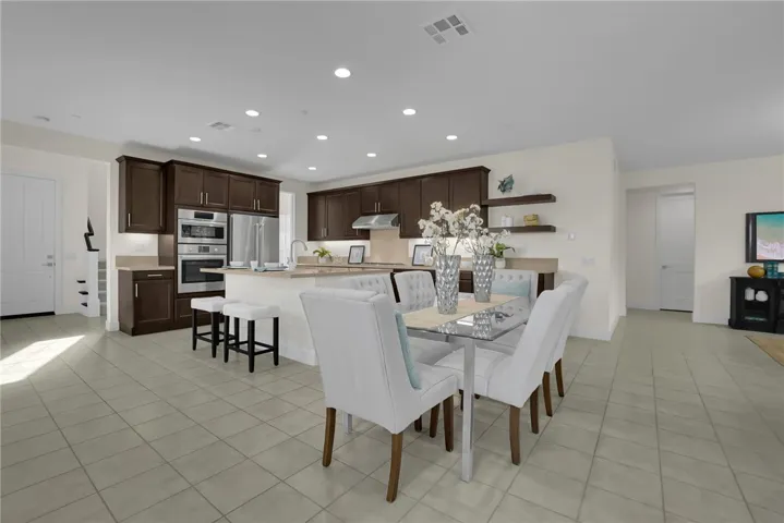 2257 Arroyo Trabuco Way, Lake Forest, California 92610