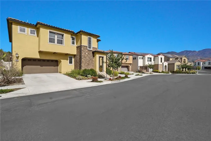 2257 Arroyo Trabuco Way, Lake Forest, California 92610