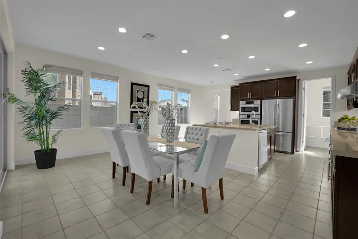 2257 Arroyo Trabuco Way, Lake Forest, California 92610