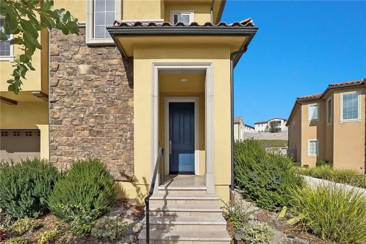 2257 Arroyo Trabuco Way, Lake Forest, California 92610